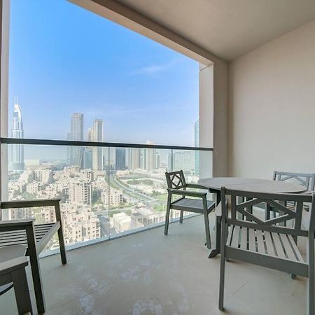 شقة Burj Khalifa View - 2Br And Maid - Downtown دبي المظهر الخارجي الصورة