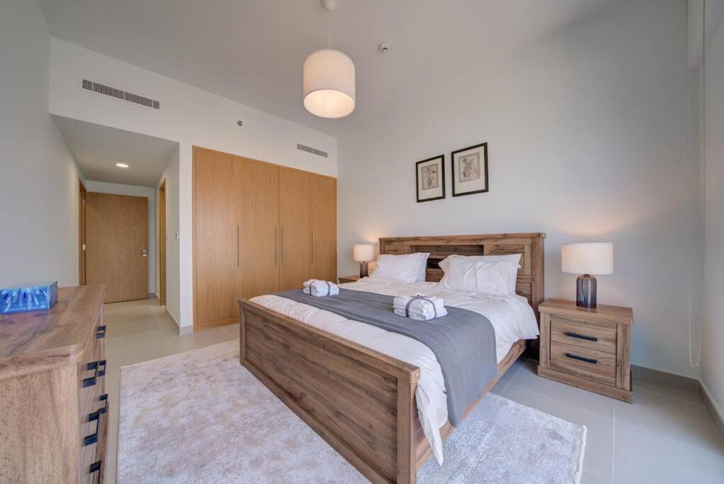 شقة Burj Khalifa View - 2Br And Maid - Downtown دبي المظهر الخارجي الصورة